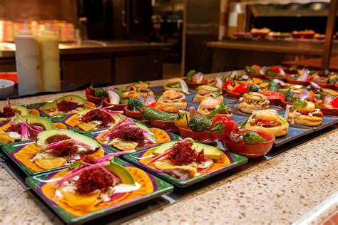vegas buffet hollywood|Bacchanal Buffet .